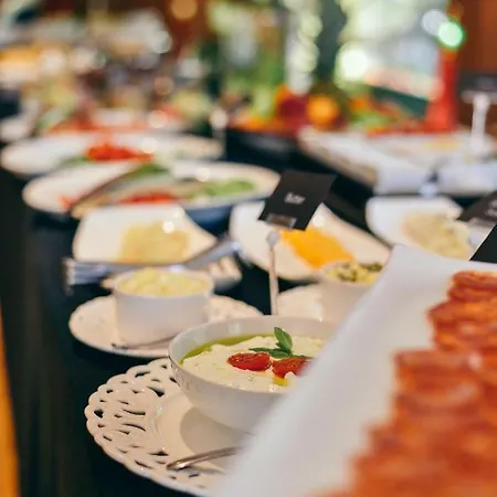Diplomat Hotel&spa 4*
