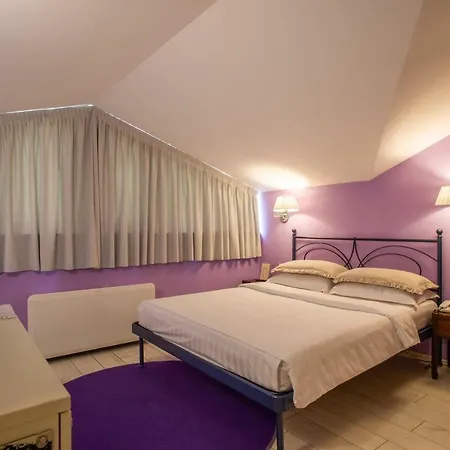 Hotell Diplomat & Tirana