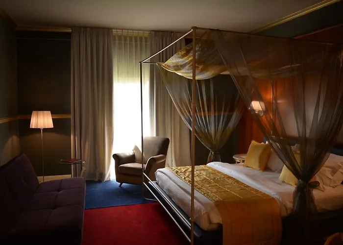 Diplomat & Hotel 4*